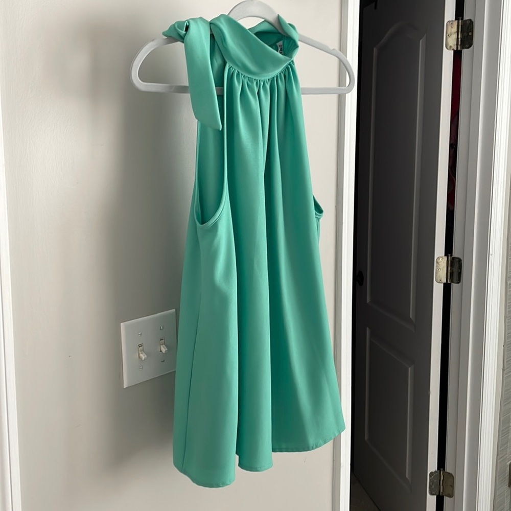 Jade top with bow detail